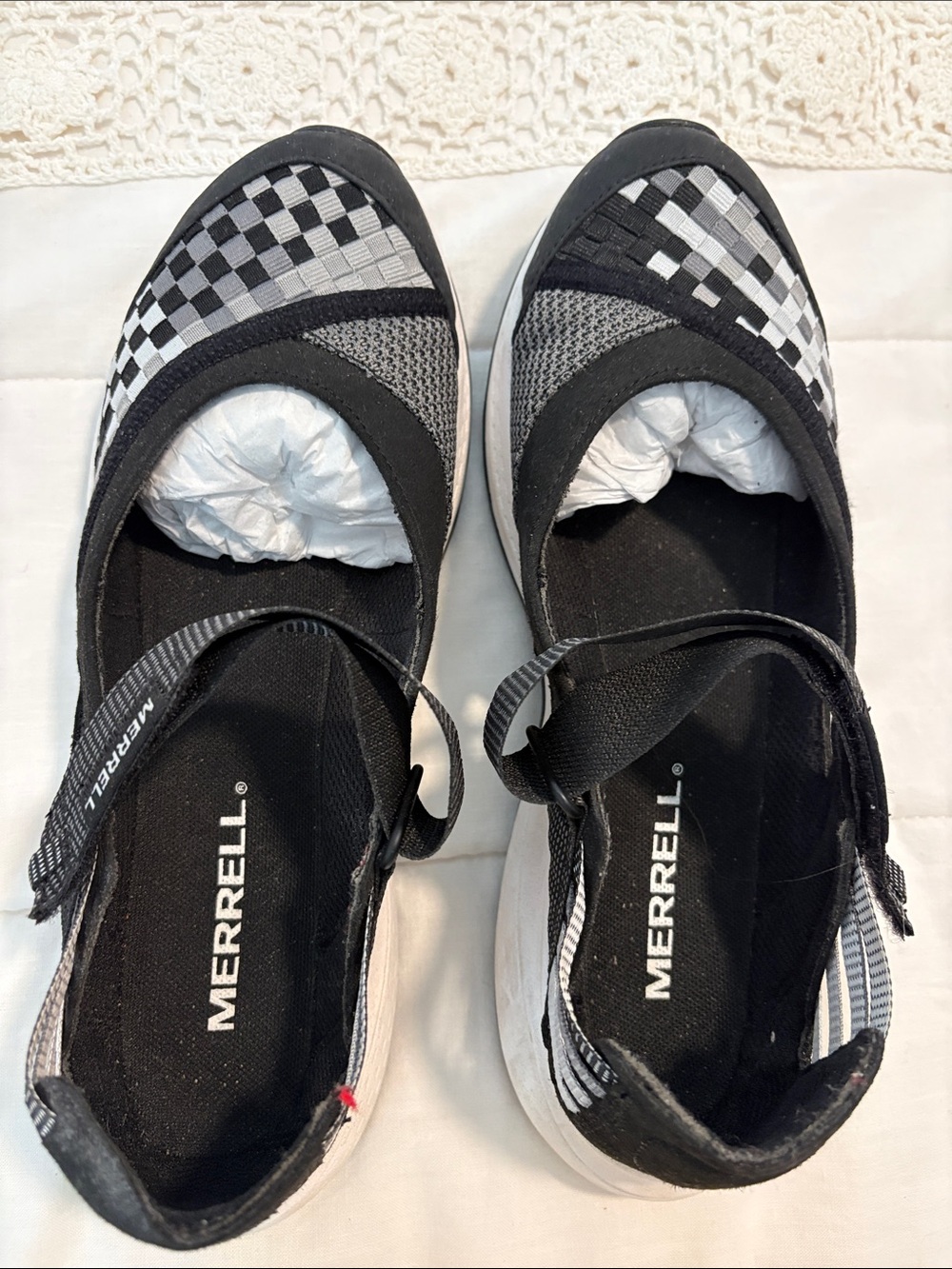 Merrell Bravada 2Wrap Women's Black and Gray Slip-On Sneaker Sandals